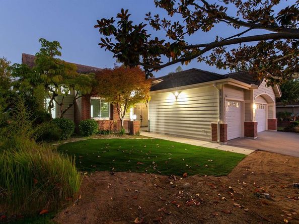 5166 Via Portola, Oceanside CA 92057