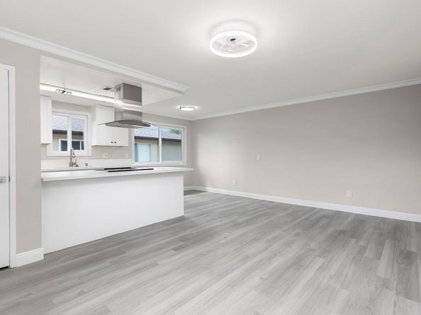 9857 Mission Gorge Rd 4, Santee CA 92071