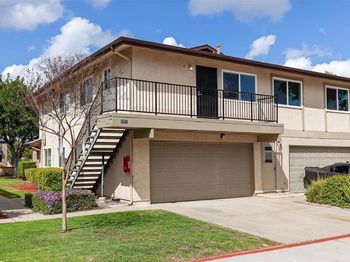9857 Mission Gorge Rd