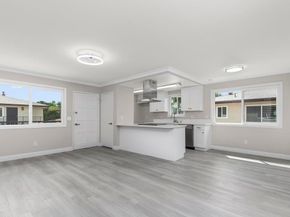 9857 Mission Gorge Rd 4, Santee CA 92071