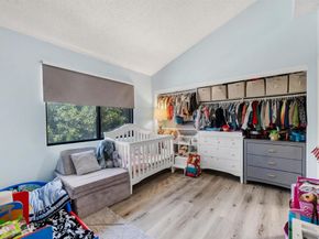 14293 Foothill Blvd 19, Sylmar CA 91342