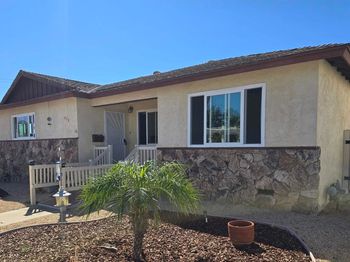 898 Date Ave
