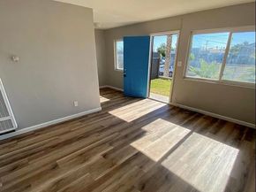 21 33 S 35th Street, San Diego CA 92113