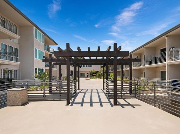 1021 Scott Street 130, Point Loma CA 92106