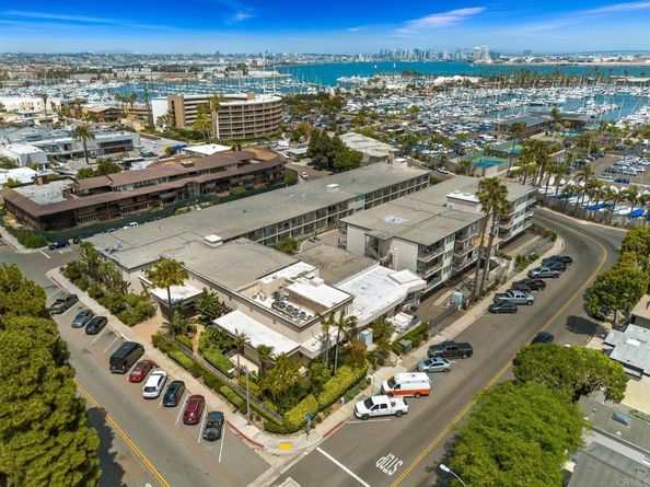 1021 Scott Street 130, Point Loma CA 92106