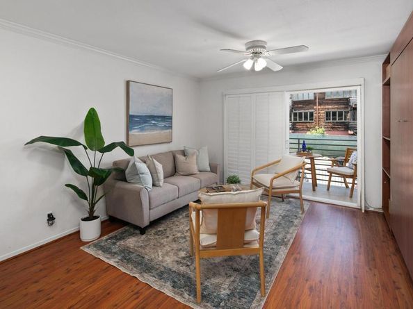 1021 Scott Street 130, Point Loma CA 92106