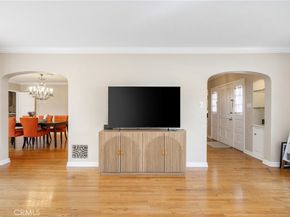 249 Loma Avenue, Long Beach CA 90803
