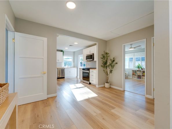 2719 Nipomo Avenue, Long Beach CA 90815