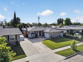 2719 Nipomo Avenue, Long Beach CA 90815