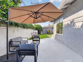 2719 Nipomo Avenue, Long Beach CA 90815