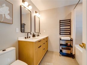 2719 Nipomo Avenue, Long Beach CA 90815