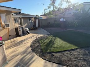 1439 W Kiama, Anaheim CA 92802