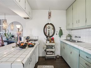 1940 N Ardmore, Manhattan Beach CA 90266