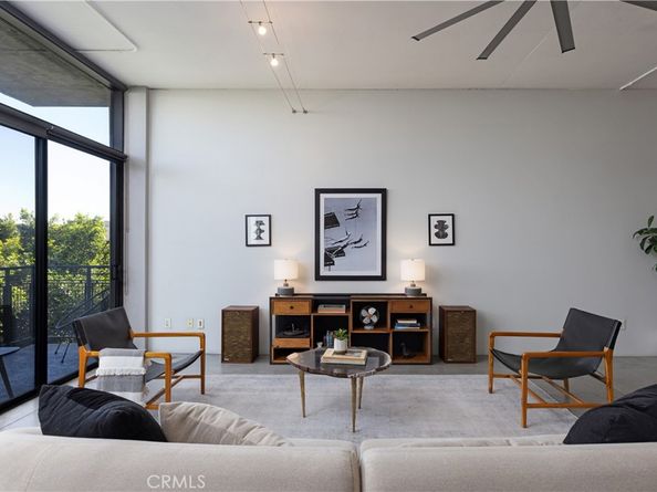835 Locust Avenue 421, Long Beach CA 90813