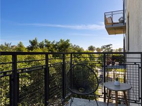 835 Locust Avenue 421, Long Beach CA 90813