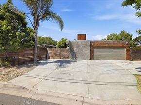 196 Santa Clara Drive, Vista CA 92083