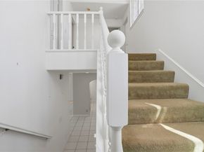 520 Lexington Court 103, Long Beach CA 90803