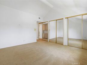 520 Lexington Court 103, Long Beach CA 90803