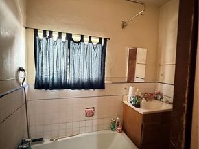 4161 Dorsey, Los Angeles CA 90011