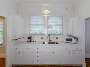464 Kenoak Pl., Pomona CA 91768