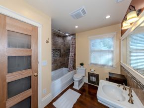 464 Kenoak Pl., Pomona CA 91768