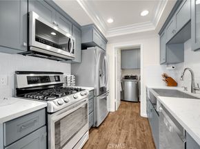 6537 Shady Gate 18, Yorba Linda CA 92886