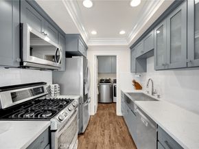 6537 Shady Gate 18, Yorba Linda CA 92886