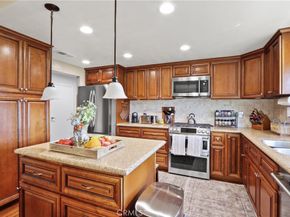 23902 Villena, Mission Viejo CA 92692