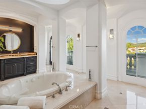 28 Shoreridge, Newport Coast CA 92657