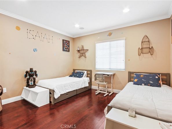 3691 S Norton Avenue, Los Angeles CA 90018