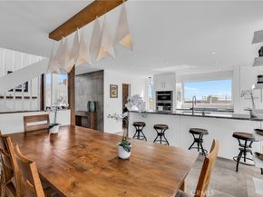 15 69th Place, Long Beach CA 90803