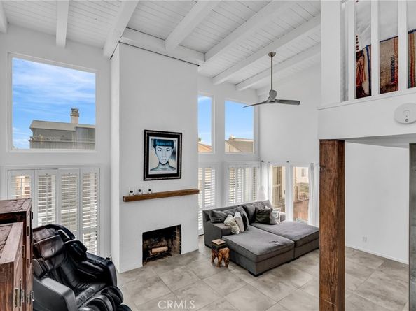 15 69th Place, Long Beach CA 90803
