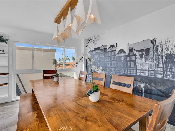 15 69th Place, Long Beach CA 90803