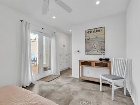 15 69th Place, Long Beach CA 90803