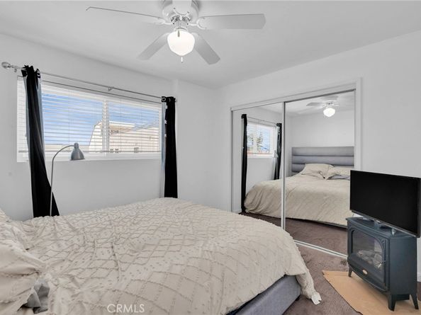15 69th Place, Long Beach CA 90803