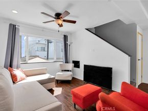 15 69th Place, Long Beach CA 90803