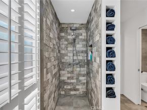 15 69th Place, Long Beach CA 90803