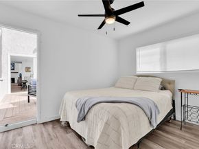15 69th Place, Long Beach CA 90803