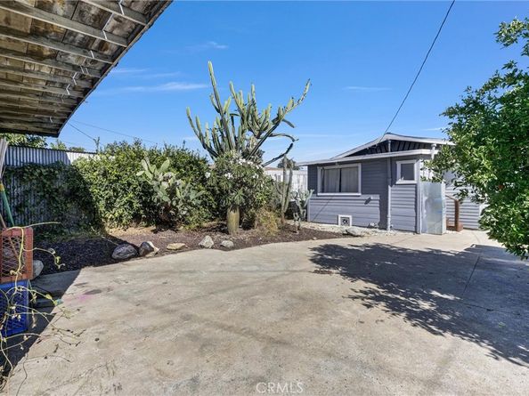 1143 S Grande Vista, Los Angeles CA 90023