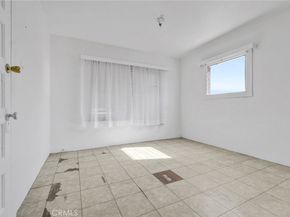 1143 S Grande Vista, Los Angeles CA 90023
