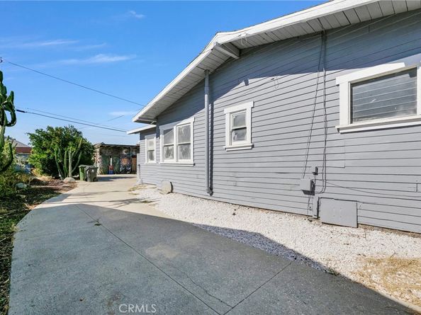 1143 S Grande Vista, Los Angeles CA 90023