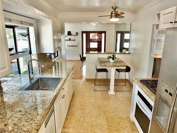 6449 E Los Arcos, Long Beach CA 90815
