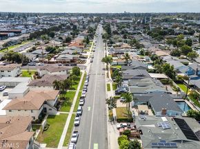 2976 Royal Palm Drive, Costa Mesa CA 92626
