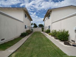 2976 Royal Palm Drive, Costa Mesa CA 92626