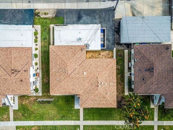 2976 Royal Palm Drive, Costa Mesa CA 92626