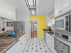 60 Pomona Avenue, Long Beach CA 90803