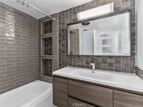 375 Atlantic Avenue 508, Long Beach CA 90802