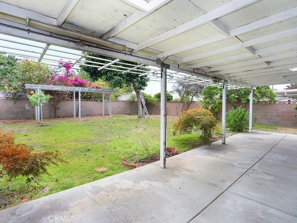 5042 Cumberland Avenue, Westminster CA 92683