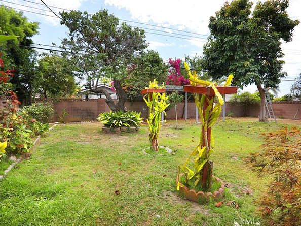 5042 Cumberland Avenue, Westminster CA 92683
