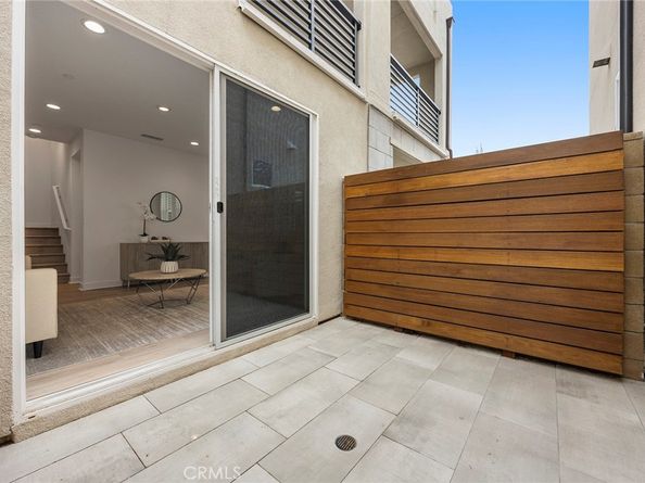 121 Biome, Irvine CA 92618
